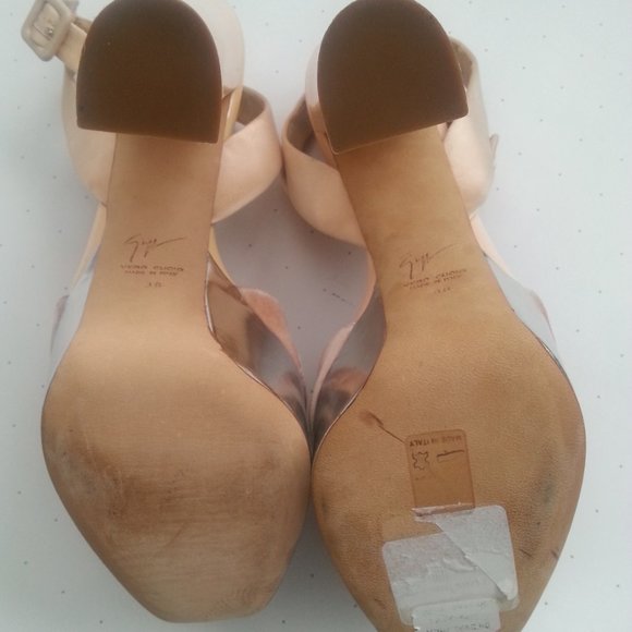 Betty Platform Velvet Sandal - Picture 6 of 8